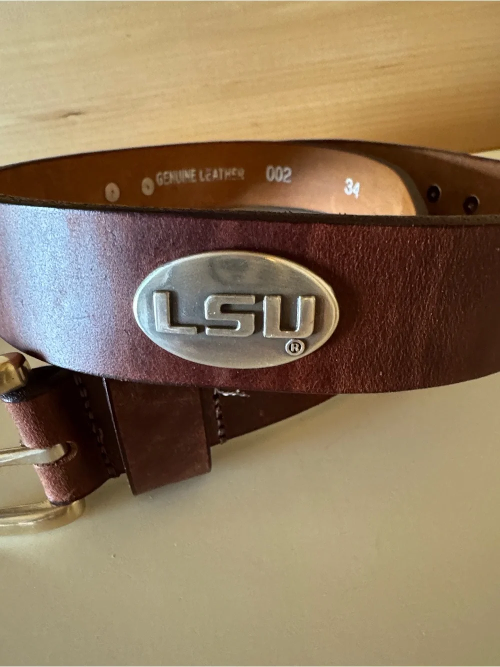 LSU Tigers smooth brown leather belt with LSU metal conches Size 34